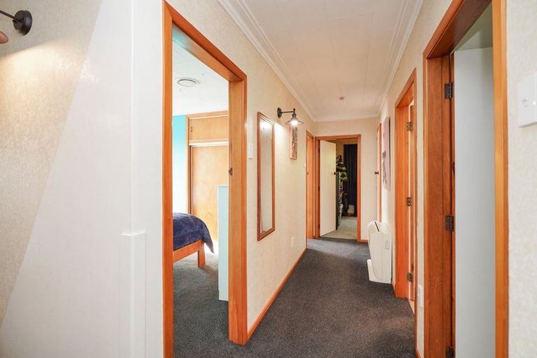 Photo of property in 19 White Street, Newfield, Invercargill, 9812