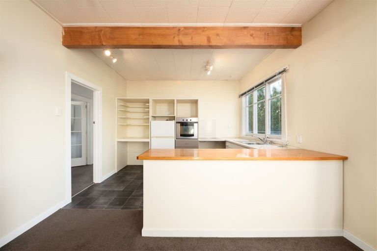 Photo of property in 20 Aorangi Road, Bryndwr, Christchurch, 8053
