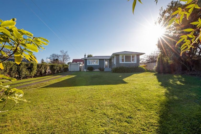 Photo of property in 105 Shakespeare Street, Leamington, Cambridge, 3432