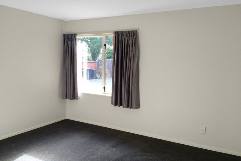 Photo of property in 14 York Tong Place, Addington, Christchurch, 8024