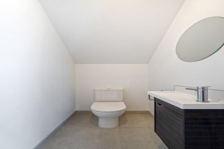 Photo of property in 116 Pepene Avenue, Takanini, Auckland, 2112