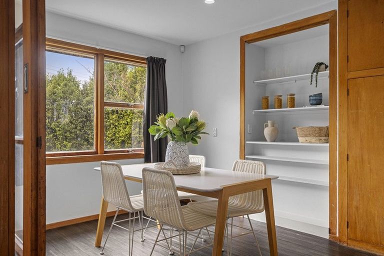 Photo of property in 2 Clipper Place, Redwood, Christchurch, 8051