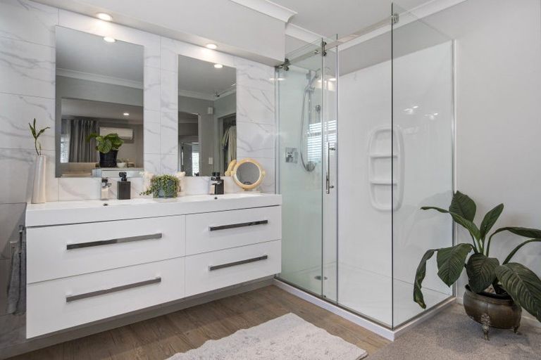 Photo of property in 7a Ridgemount Terrace, Welcome Bay, Tauranga, 3112