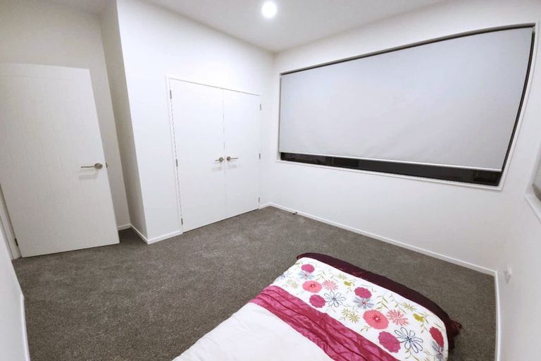 Photo of property in 5 Yellow Pear Lane, Karaka, 2578