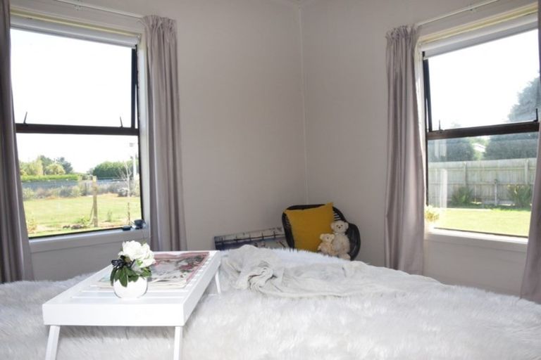 Photo of property in 2 Derby Street, Woodend, Invercargill, 9877