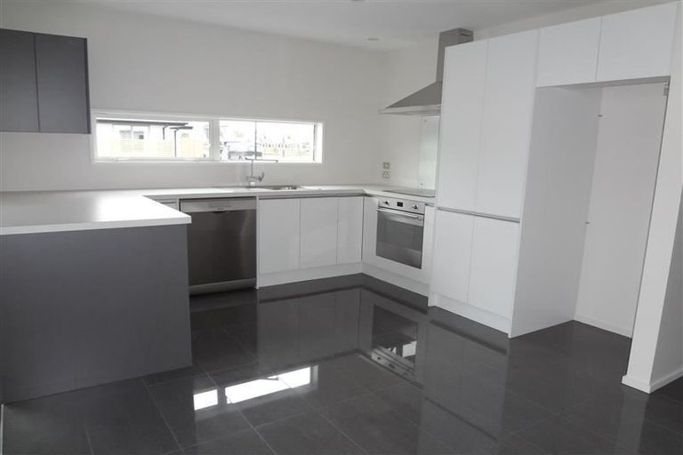 Photo of property in 83 Caulfield Avenue, Halswell, Christchurch, 8025