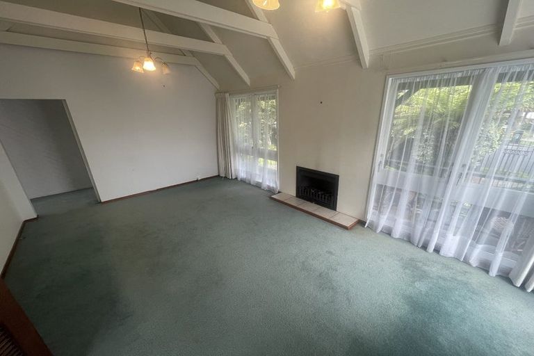 Photo of property in 3 Mcenroe Grove, Naenae, Lower Hutt, 5011