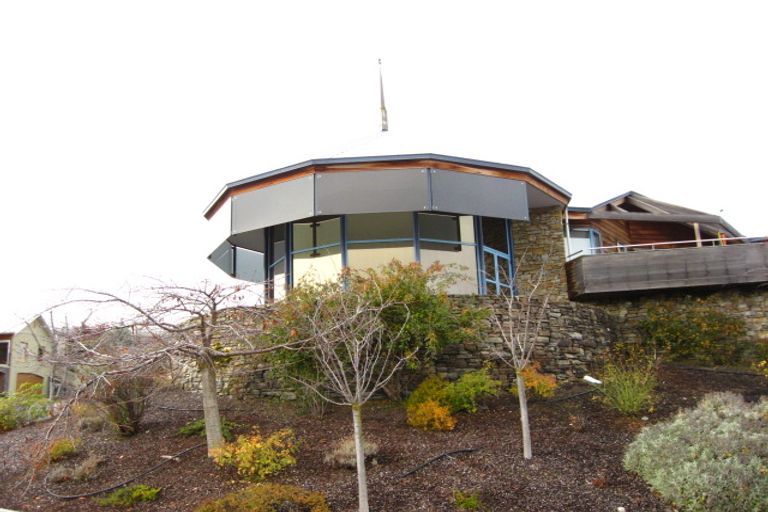 Photo of property in 60-62 Cotter Avenue, Arrowtown, 9302