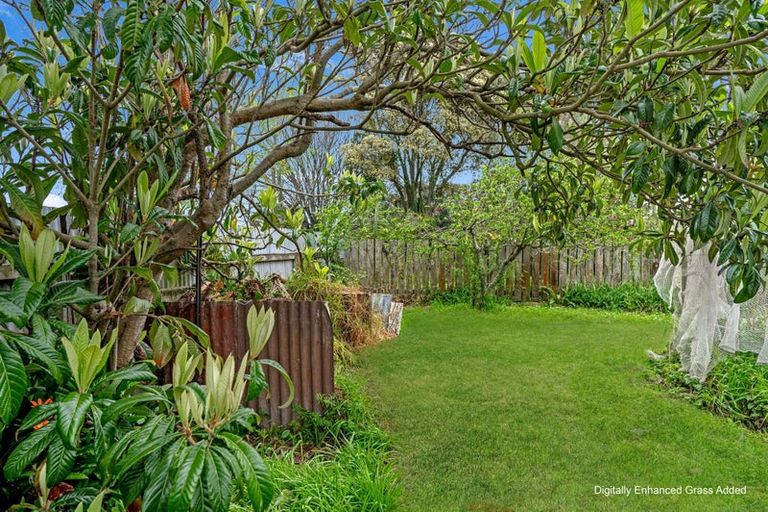 Photo of property in 102 Lucknow Street, Wairoa, 4108