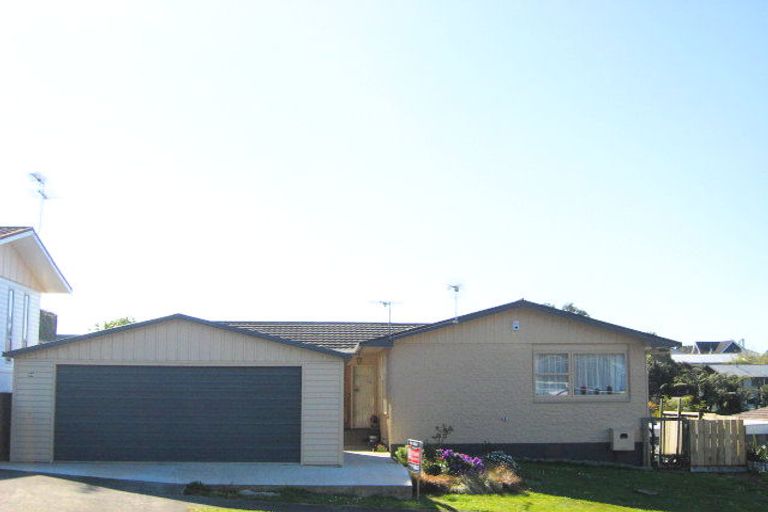 Photo of property in 29 Maratahu Street, Westown, New Plymouth, 4310