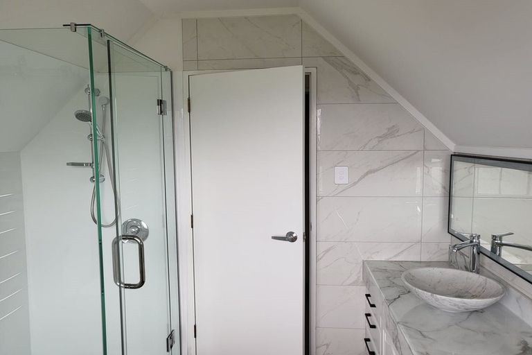 Photo of property in 30 Satara Crescent, Khandallah, Wellington, 6035