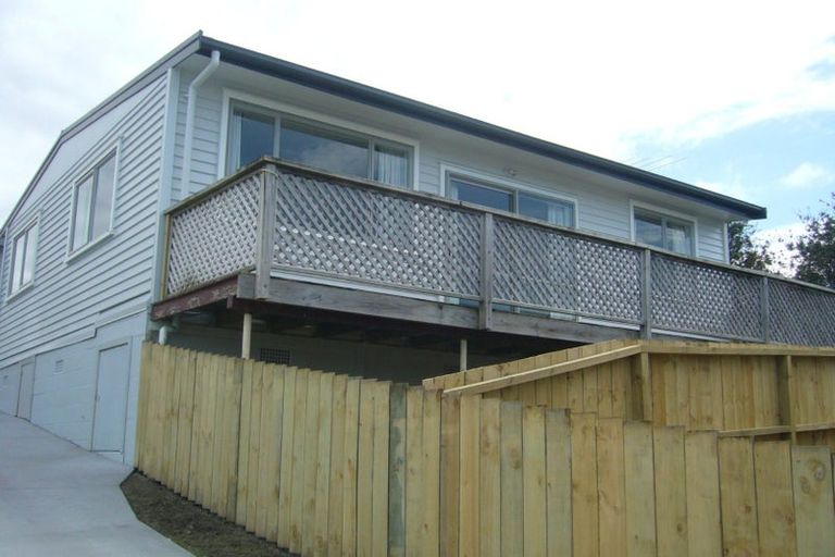 Photo of property in 932 Whangaparaoa Road, Manly, Whangaparaoa, 0930