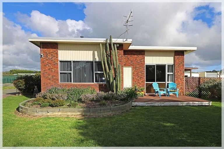 Photo of property in 212 Motuiti Road, Foxton, 4891