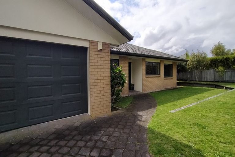 Photo of property in 26 Stableford Drive, Pyes Pa, Tauranga, 3112