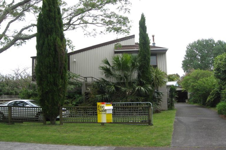 Photo of property in 4 Motuora Road, Manly, Whangaparaoa, 0930