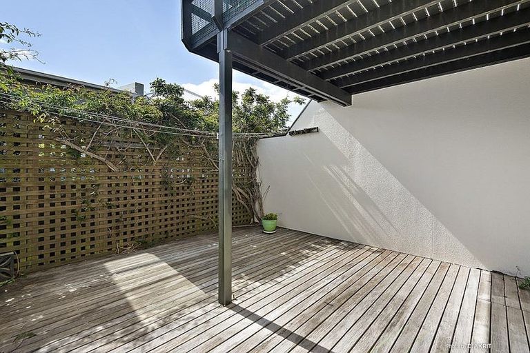 Photo of property in 3/12 Vallance Street, Kilbirnie, Wellington, 6022