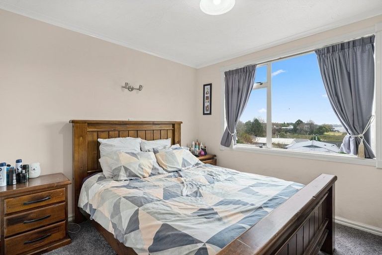 Photo of property in 41 Dingadee Street, Welcome Bay, Tauranga, 3112