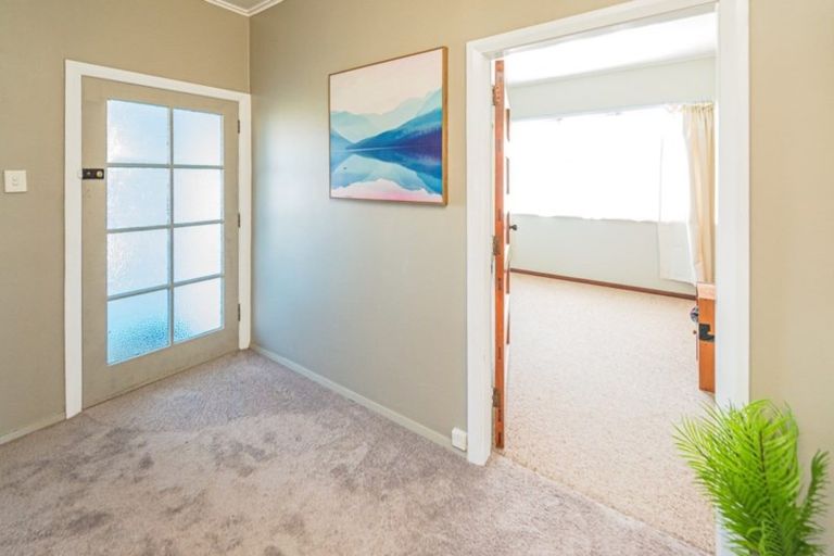 Photo of property in 2 Victory Place, Aramoho, Whanganui, 4500