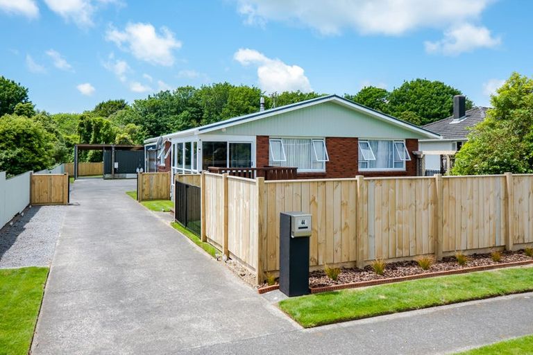 Photo of property in 44 Oberon Street, Stratford, 4332