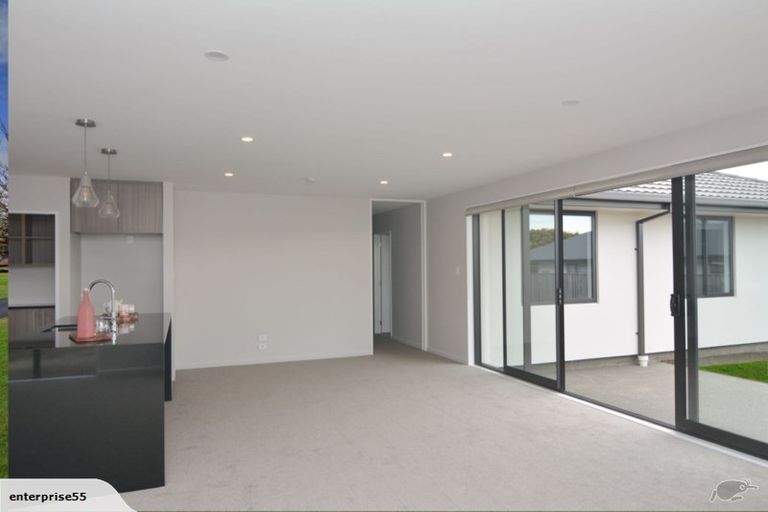 Photo of property in 29 Kingsbridge West, Burwood, Christchurch, 8083