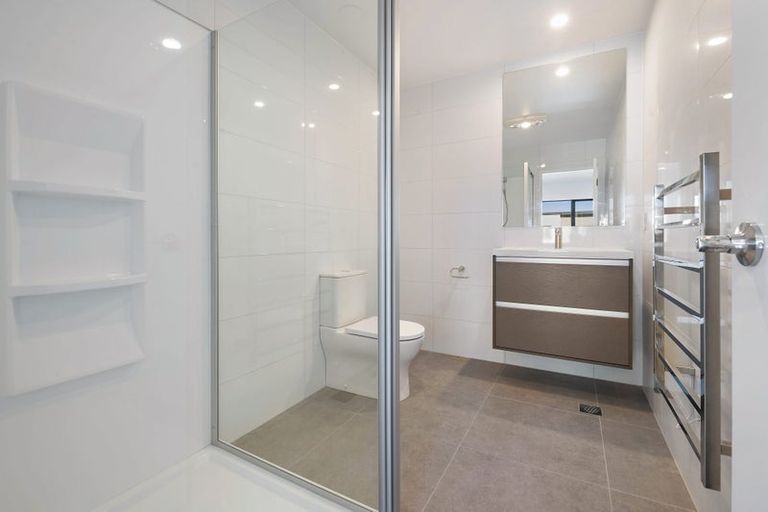 Photo of property in 40 Koura Road, Flat Bush, 2019