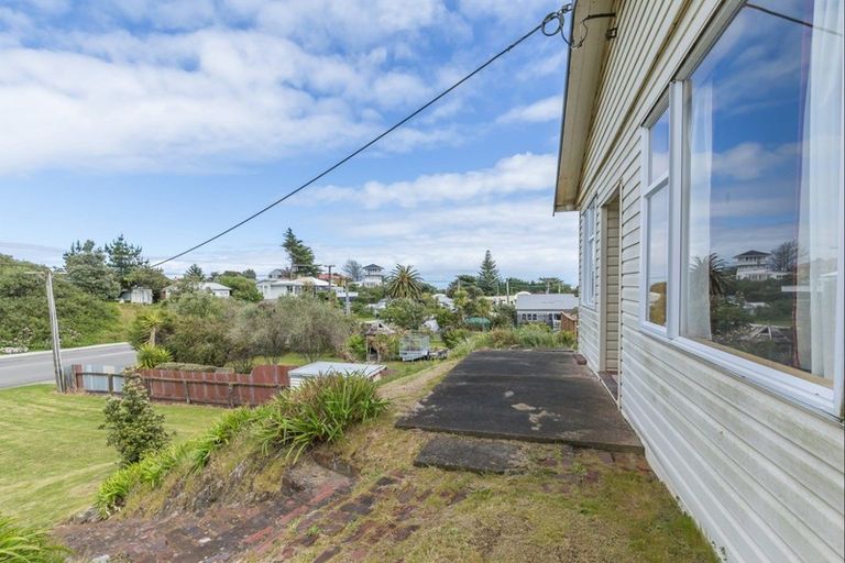 Photo of property in 636 Waitarere Beach Road, Waitarere Beach, Levin, 5510