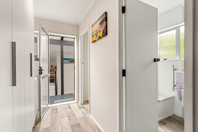 Photo of property in 105 Mckellar Place, Whangamata, 3620