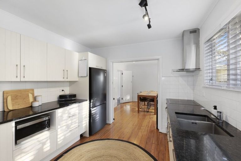 Photo of property in 35 Pharazyn Street, Melling, Lower Hutt, 5010