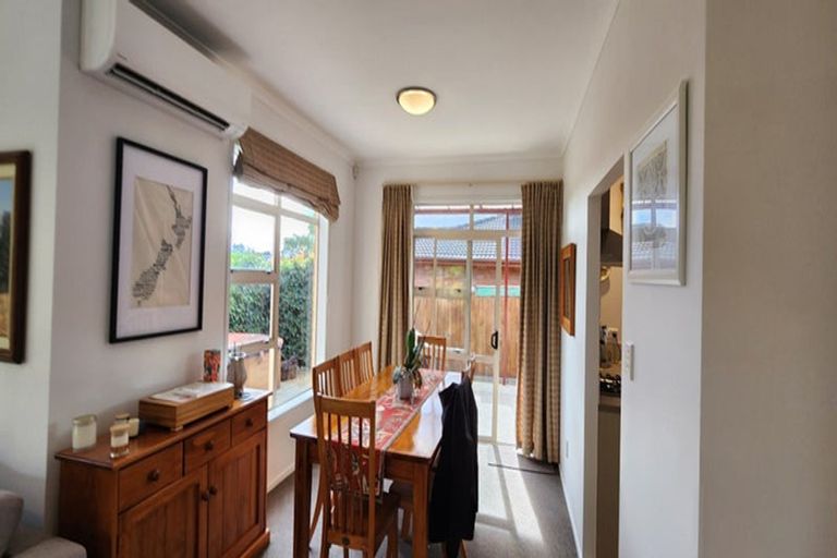 Photo of property in 8 Driftwood Drive, Red Beach, 0932