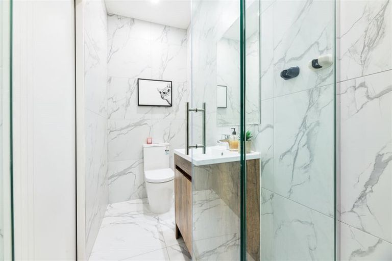 Photo of property in 25 Tautoru Avenue, Orewa, 0931