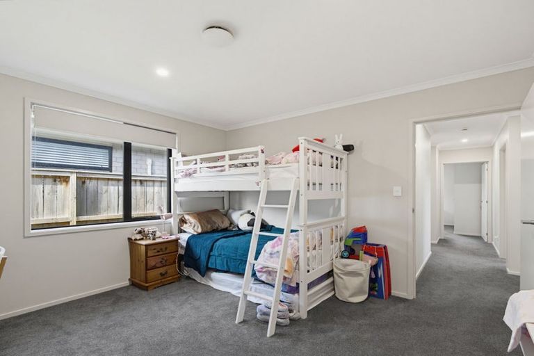 Photo of property in 14 Urumaraki Avenue, Helensville, 0800