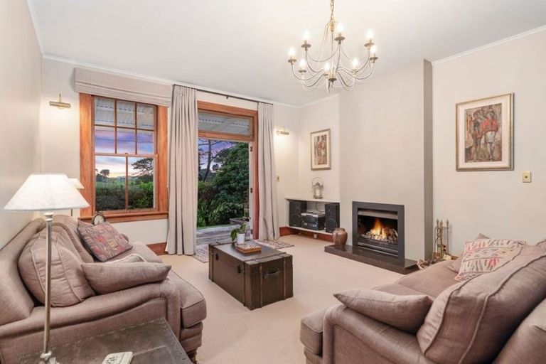 Photo of property in 264 Whitehills Road, Waitoki, Silverdale, 0994