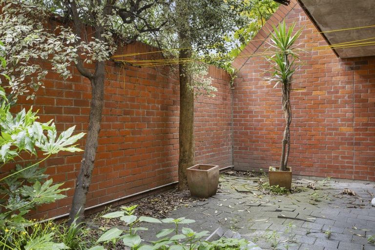 Photo of property in Cranleigh Mews, 5/10 Cranmer Square, Christchurch Central, Christchurch, 8013
