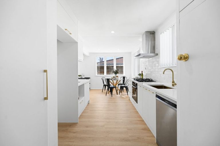 Photo of property in 19 Grandview Road, Nawton, Hamilton, 3200
