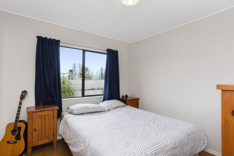 Photo of property in 215 Gravatt Road, Papamoa Beach, Papamoa, 3118