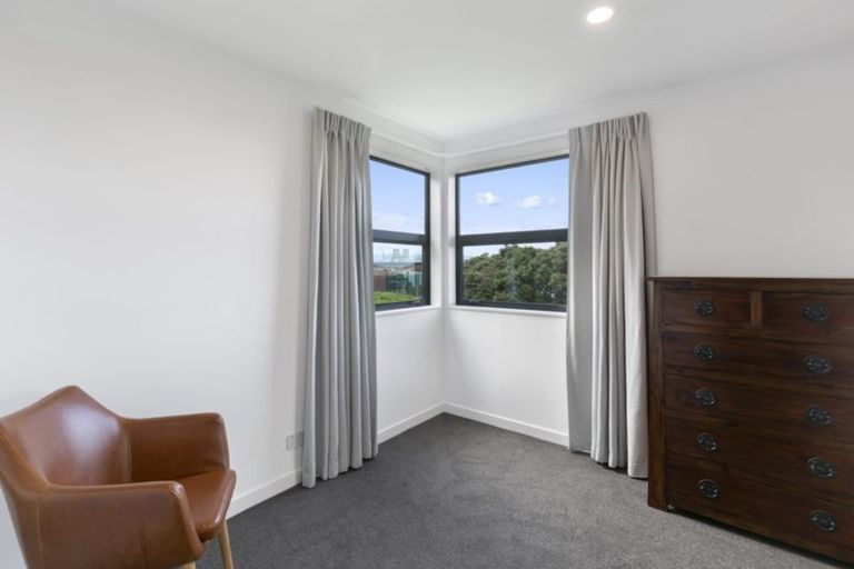 Photo of property in 6 Satchell Way, Kaiwharawhara, Wellington, 6035