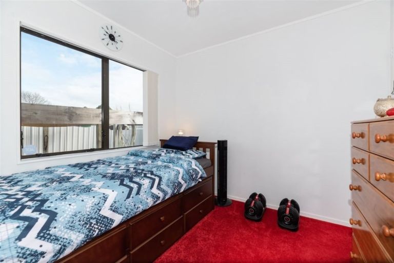 Photo of property in 2/6 Trevor Hosken Drive, Wiri, Auckland, 2104