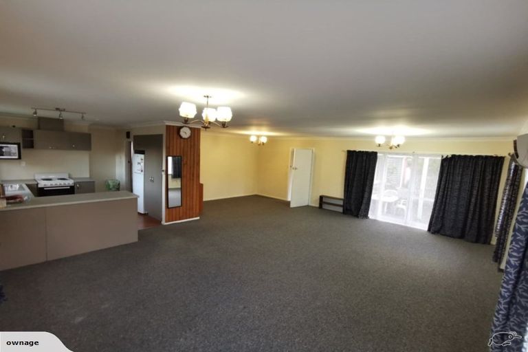 Photo of property in 300 Withells Road, Avonhead, Christchurch, 8042