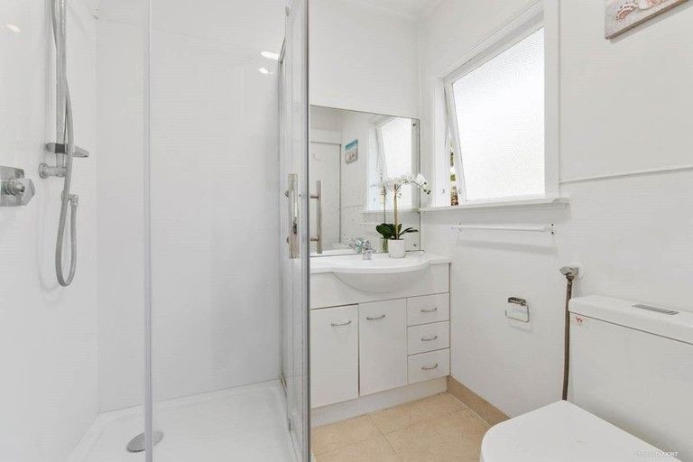 Photo of property in 1/42 Juliet Avenue, Howick, Auckland, 2014