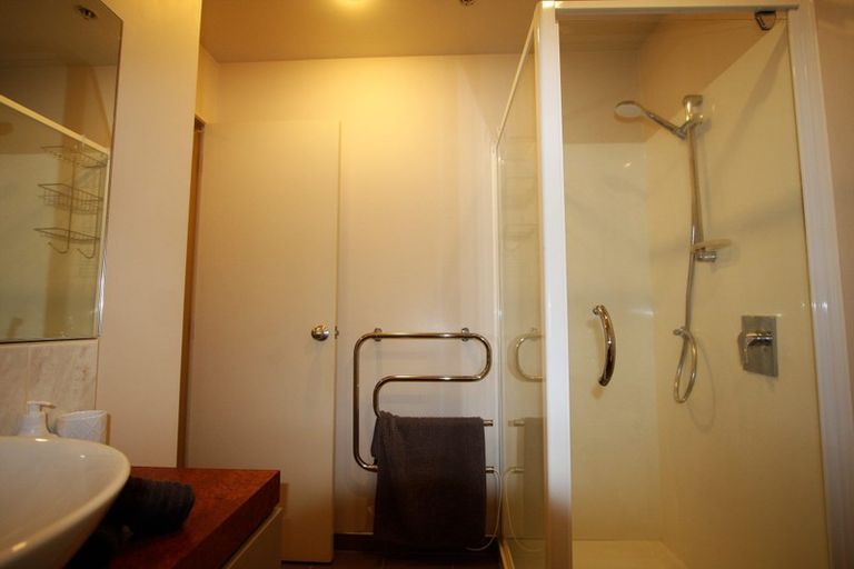 Photo of property in City Gardens Apartments, 21g/76 Albert Street, Auckland Central, Auckland, 1010