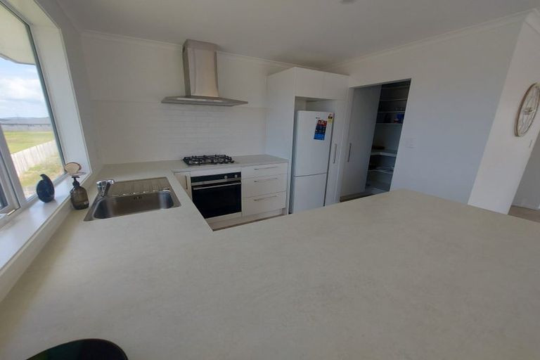 Photo of property in 5 Kahukaka Road, One Tree Point, 0118