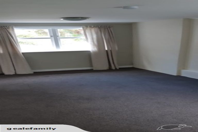 Photo of property in 23 Seatoun Heights Road, Miramar, Wellington, 6022