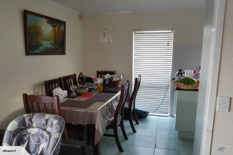 Photo of property in 1/10 Tina Place, Sunnyhills, Auckland, 2010