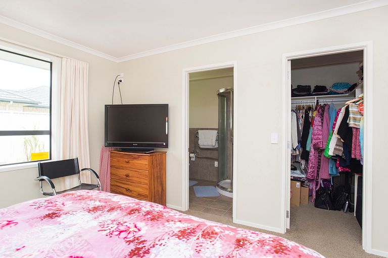 Photo of property in 2 Roger Street, Lytton West, Gisborne, 4010