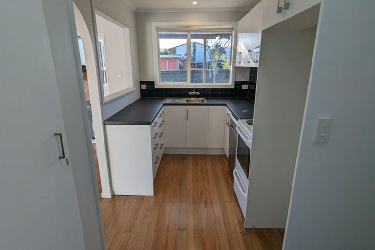 Photo of property in 1/26 Maclean Street, Wallaceville, Upper Hutt, 5018