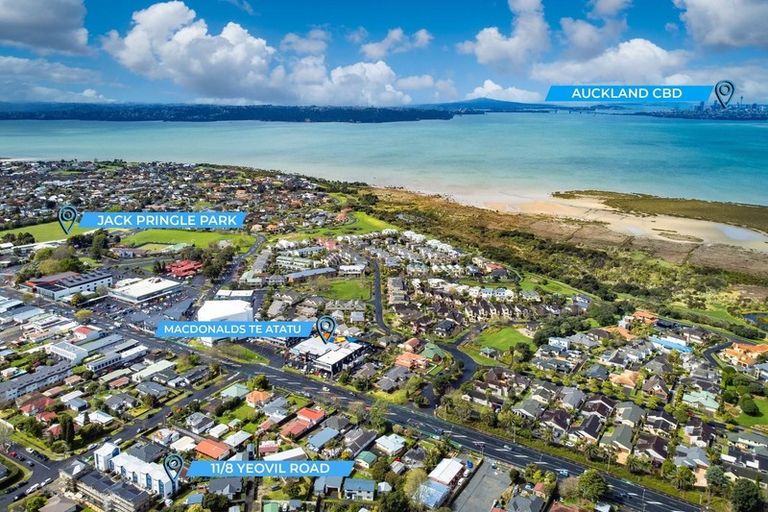 Photo of property in 11/8 Yeovil Road, Te Atatu Peninsula, Auckland, 0610