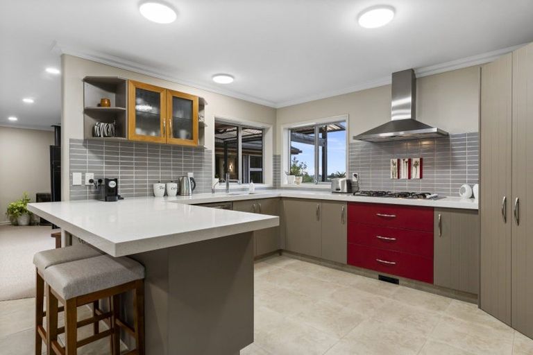 Photo of property in 36 Woodleigh Place, Ohauiti, Tauranga, 3112