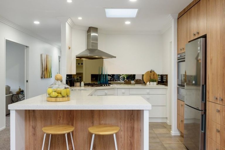 Photo of property in 110 Tuihana Drive, Papamoa Beach, Papamoa, 3118