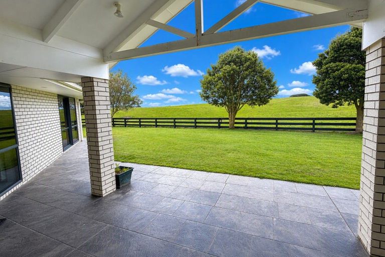Photo of property in 1200 Redhill Road, Te Kopuru, Dargaville, 0371