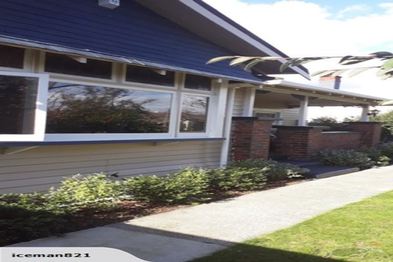 Photo of property in 22 Nikau Street, Takaro, Palmerston North, 4410